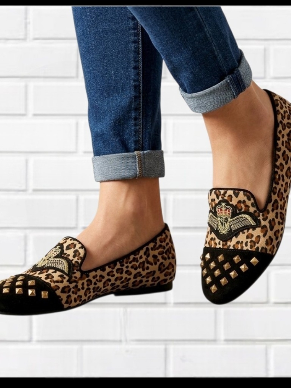 NIB LILIANA Leopard Studded Crown Crest Loafers Flats Sz 8